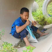 Orphan Boy / Quang