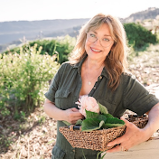 Heidi Villegas | Healing Harvest Homestead