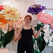 Svetlana Grass- Giant Flowers creations