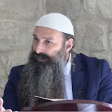 Rabbi Alon Anava