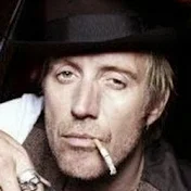 Rhys Ifans