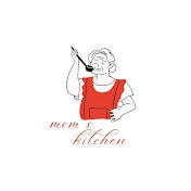 MOM'S kitchen