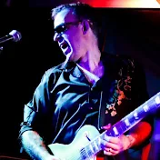 Dave Upton - Guitarist