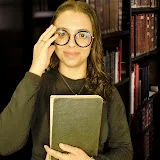 Professora Natália Mara