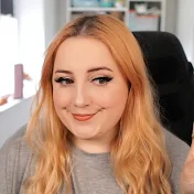 Hollyreacts