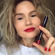 Polina Iurieva - make up artist