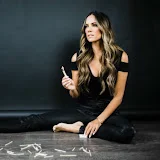 Jana Kramer - Topic