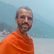 Swami Nirgunananda Giri