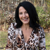 Lisa Salvatore  Astrology & Intuitive Guidance