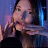 Love ASMR by Ana Muñoz