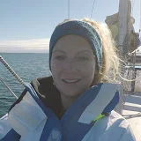 Donna Sailing