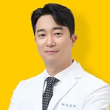 성형은 김진우