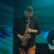 Marcos Bonfim sax