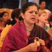 Hare Krishna Kirtan Training by Jagannatheshwari