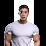 Long Wu IFBB Pro