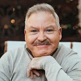 James Van Praagh