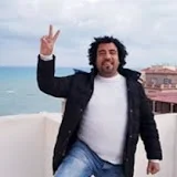 مجاهد البربري للحمام الزينة