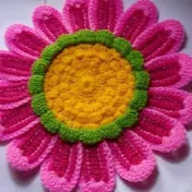crochet crowd design