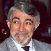 Nader Naderpour