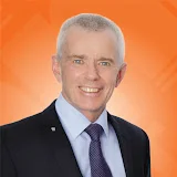 Malcolm Roberts