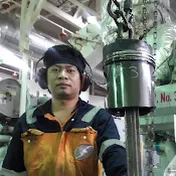 marine engineer works