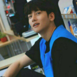 JICHANGWOOK_K2(دنبال =دنبال)