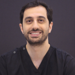 دکتر آرش غفوری متخصص ایمپلنت دندان