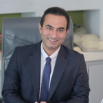 دکتر کامران خواجوی فوق تخصص جراحی پلاستیک و زیبایی