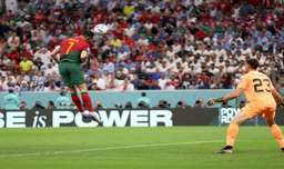 گل اول پرتغال به اروگوئه (برونو فرناندز)
