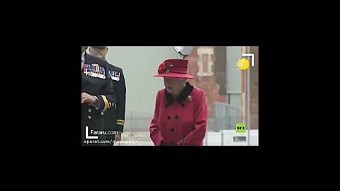 بازدید ملکه انگلیس از ناو هواپیمابر ملکه الیزابت