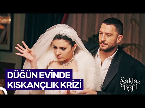 Fahrünnisa ve Naz Saç Baş Birbirlerine Girdi! | Sakla Beni