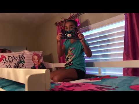 Bedroom tour. Jojo Siwa decoration.