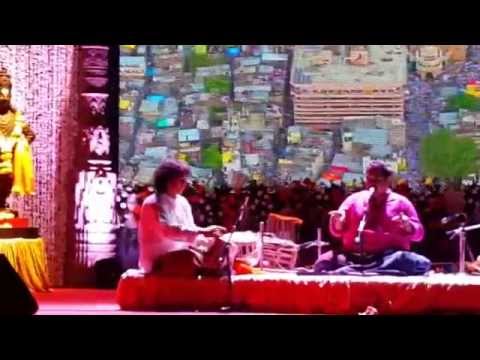 Ustad Zakir Husain & Shankar Mahadevan- Marathi Bhajan