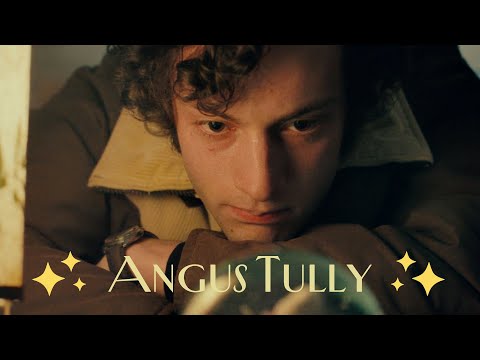 Angus Tully - STAR (Dominic Sessa in The Holdovers)