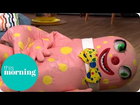 Mr Blobby Gets 'Punched' by Maggie Philbin | This Morning