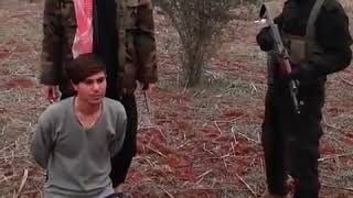 ویدئوی از سر بریدن یک سرباز توسط داعش در سوریه 😭😢😷