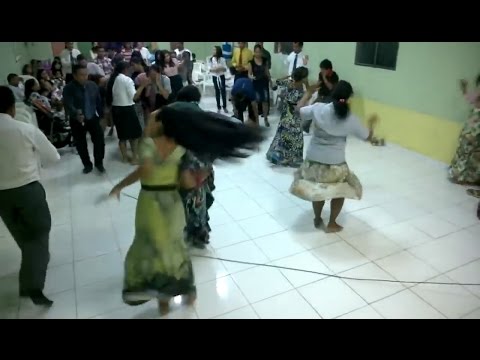 Culto Evangélico ou Centro de Macumba? HD