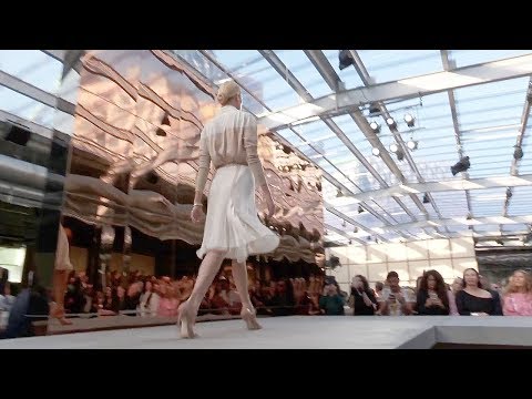 Burberry | Spring Summer 2019 Full Fashion Show | Exclusive