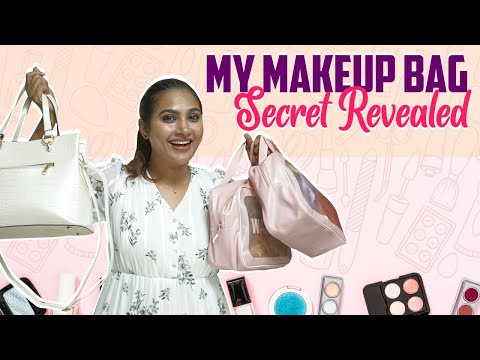 என் Makeup Bag உள்ள என்ன இருக்கு தெரியுமா👀 | எனக்கும் தெரியாது வாங்க பாக்கலாம்😂🤭 | Myna Wings