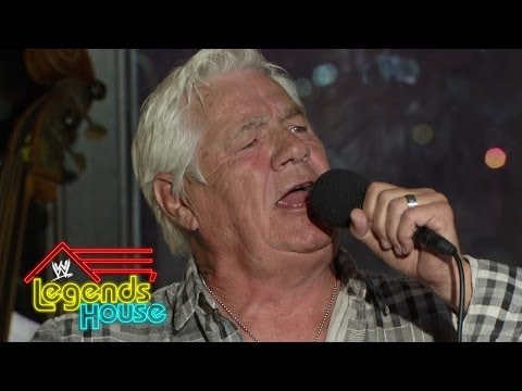 Pat Patterson sings "My Way": WWE Legends' House, June 12, 2014