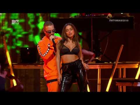 Anitta - Downtown feat.  J Balvin - MTV MIAW 2018