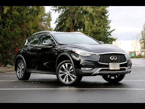 2017 INFINITI QX30 Premium AWD