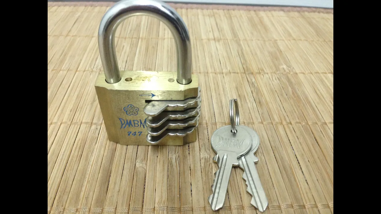 [24] "PMBM 747"- Hybrid Key/Combo Lock. Picking and Decoding.